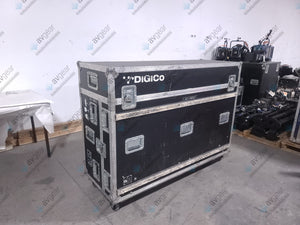 DiGiCo SD5 Digital Mixing Console w/ Wheeled Hard Case