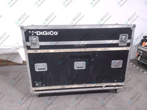 DiGiCo SD5 Digital Mixing Console w/ Wheeled Hard Case