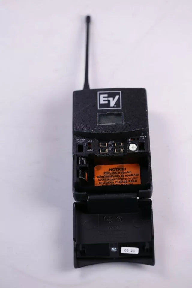 Electro-Voice CSB-1000 UHF Beltpack Transmitter