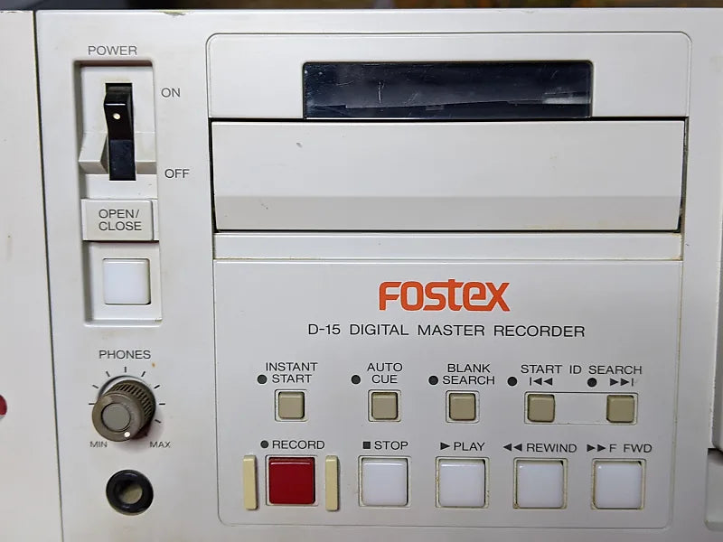 Fostex D-15 Professional Timecode DAT