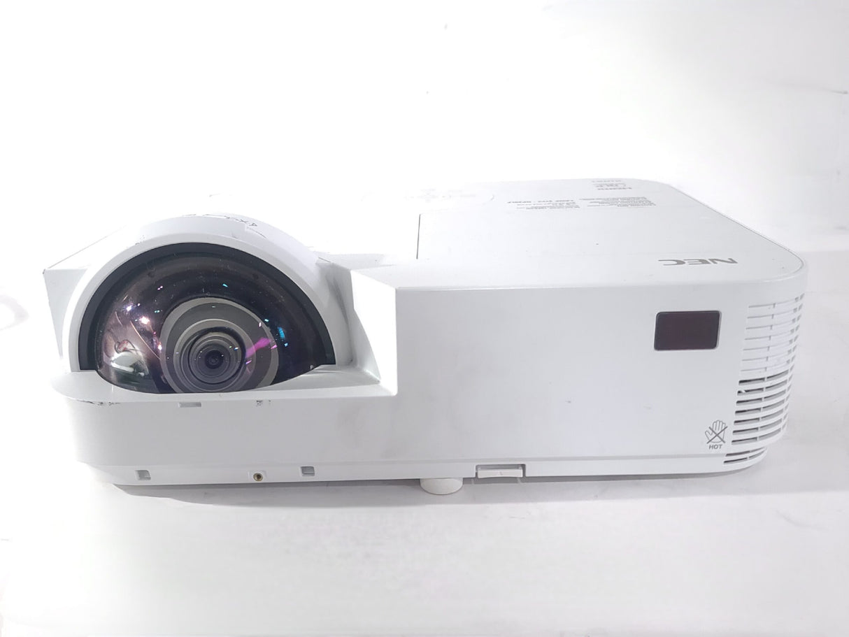 NEC NP-M352WS 3,500 Lumens WXGA Conference Room Projector (2174 Hours)