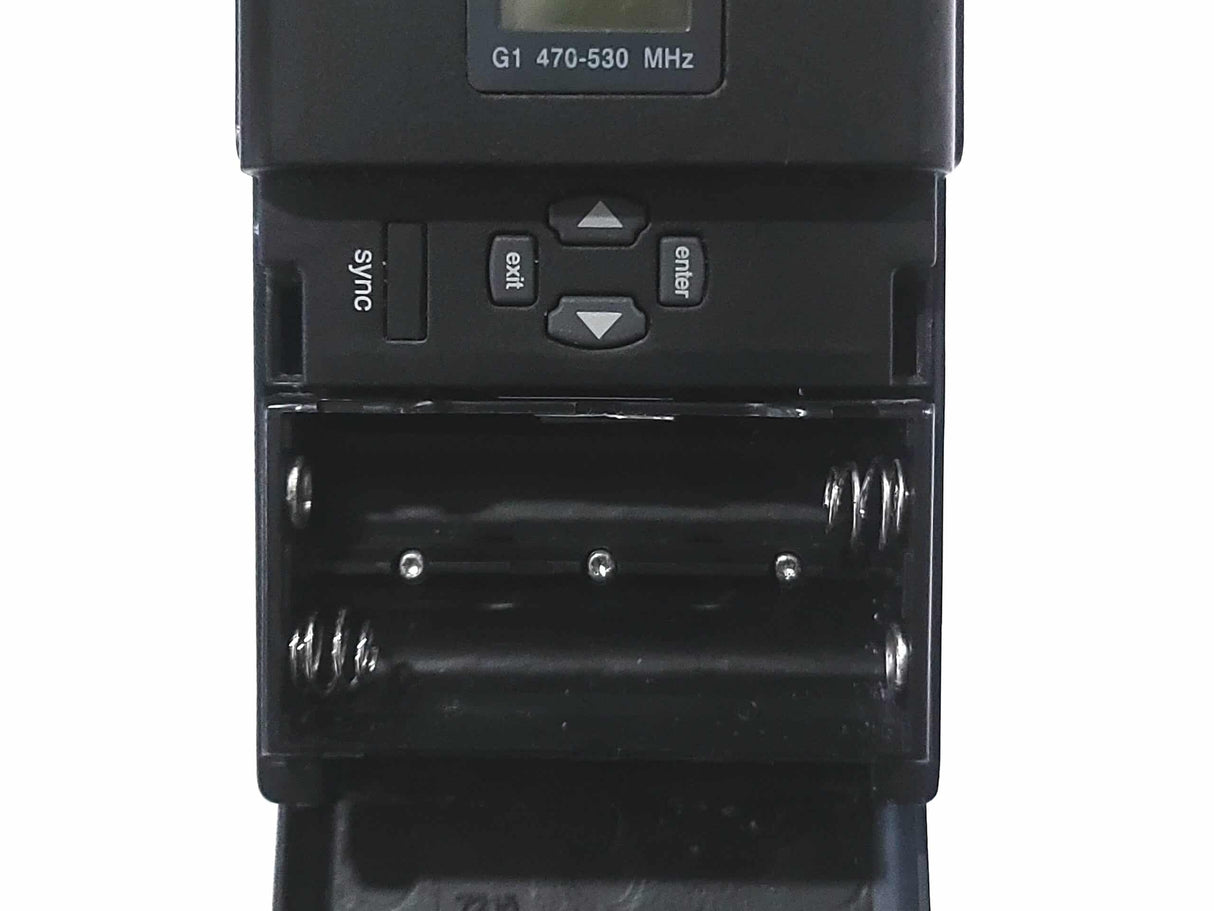 Shure UR1 Wireless Bodypack Transmitter (G1: 470 - 530 MHz) w/ (1) Antenna