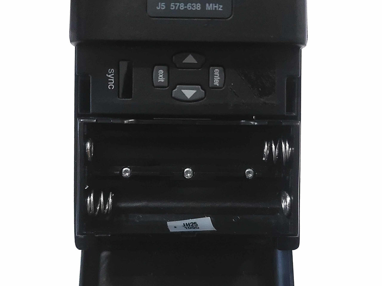 Shure UR1 Wireless Bodypack Transmitter (J5: 578 - 638 MHz) w/ (1) Antenna