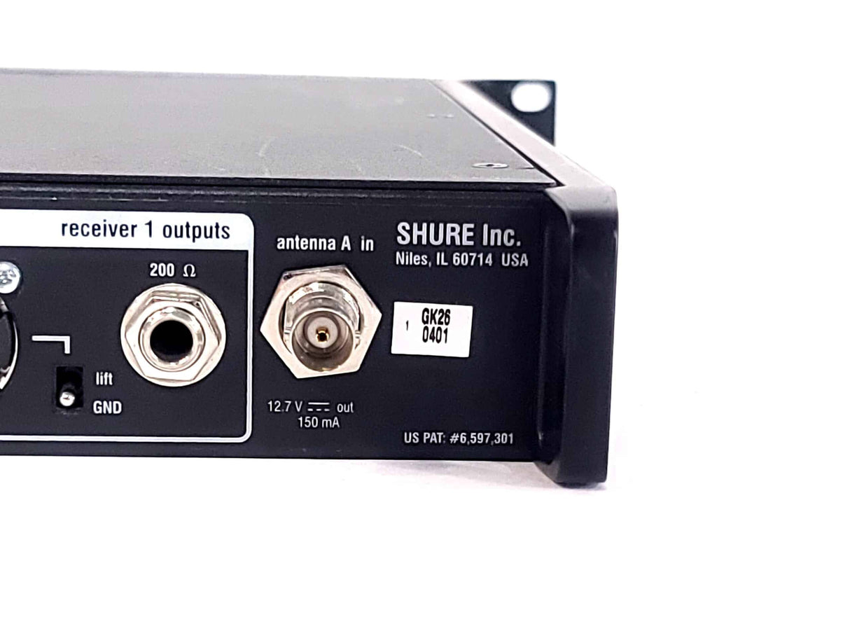 Shure UR4D H4 Wireless Receiver (518-578 MHz) w/ (2) Antennas