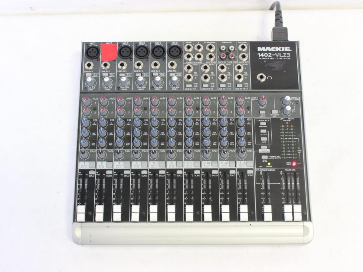 Mackie 1402-VLZ3 Mixer (FOR PARTS - Bad Channel 2)