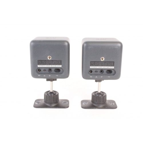 htc-vive-base-station-pair BACK1