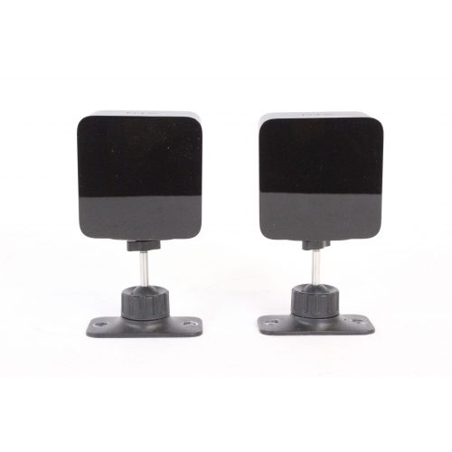 htc-vive-base-station-pair FRONT1