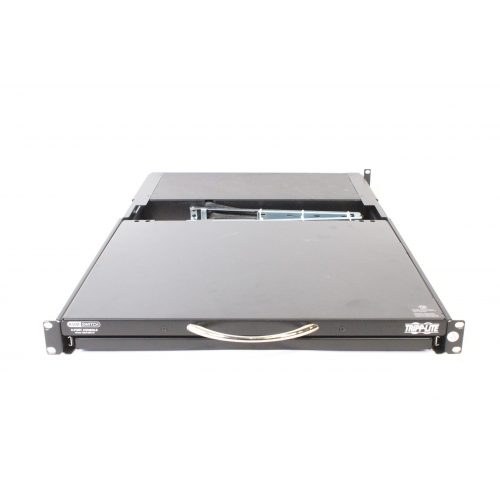 tripp-lite-b040-008-19-netcontroller-8-port-1u-rack-mount-console-kvm-switch-with-19-inch-lcd OPEN1