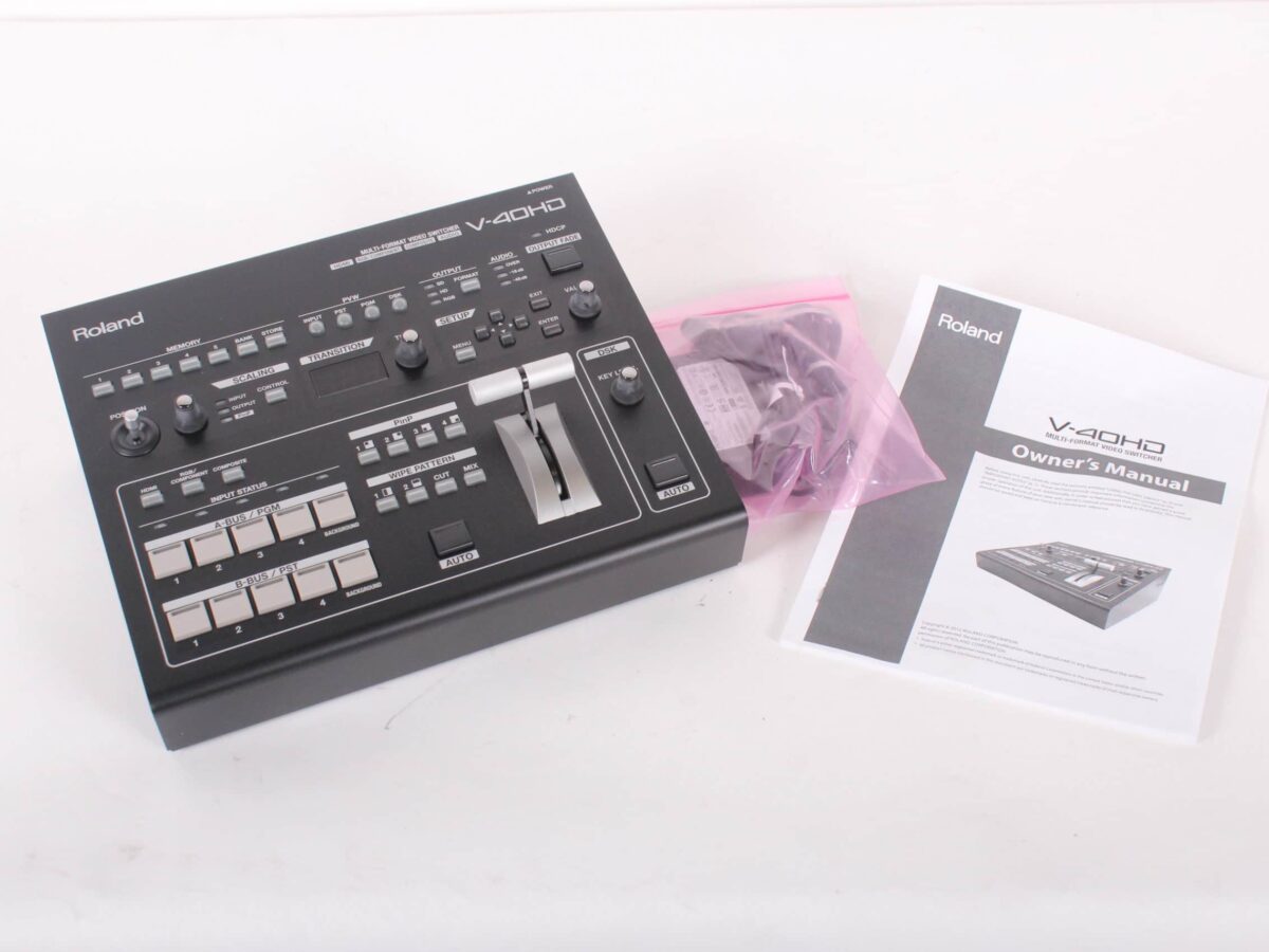 Roland V-40HD Multi-Format Switcher (B-Stock/Factory Recertified)