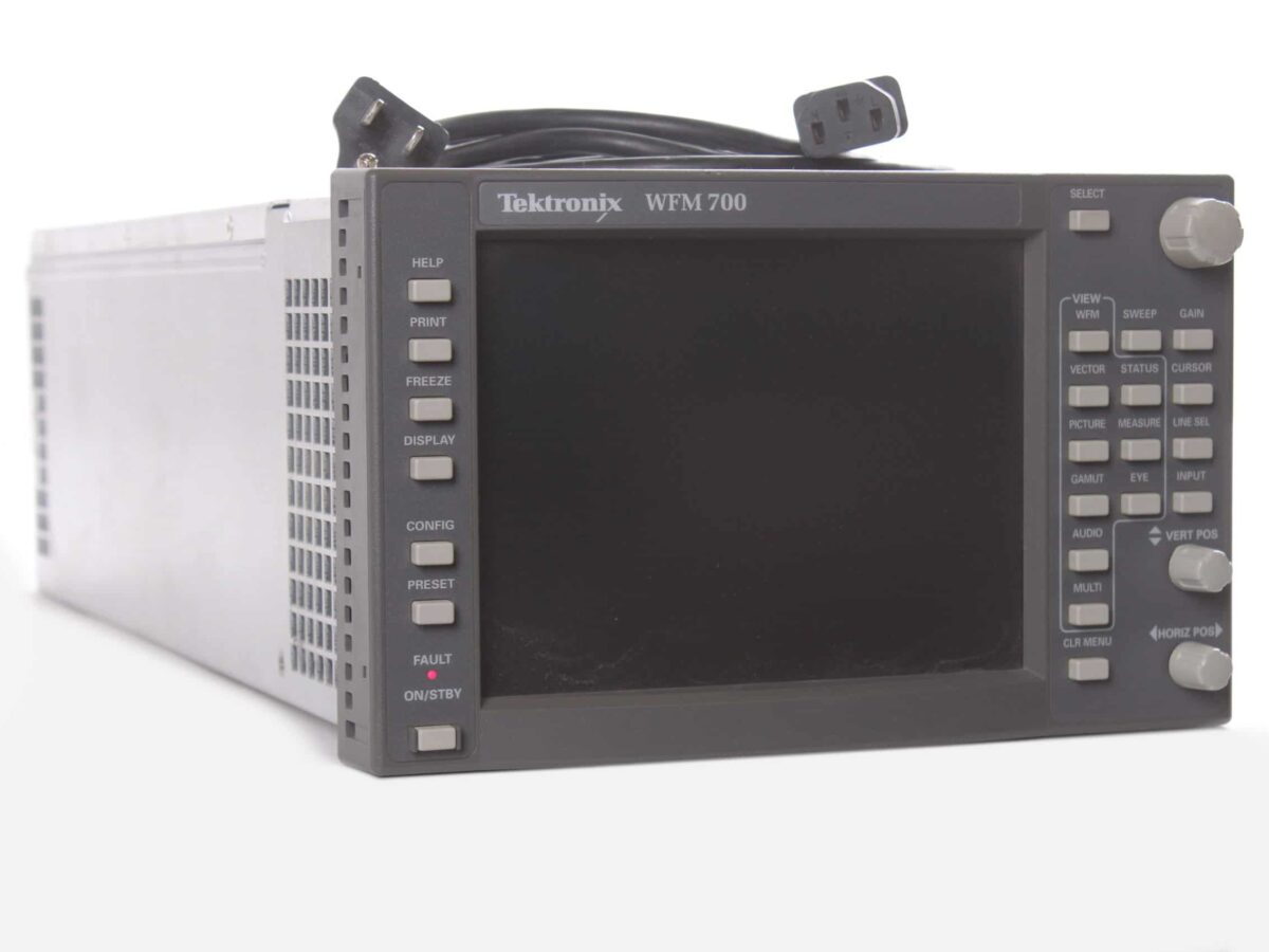 Tektronix WFM 700 Multi-Standard Waveform Monitor (POWER FAULT)