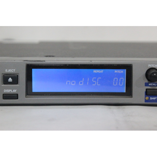 tascam-cd-01u-pro-professional-cd-player-screen1