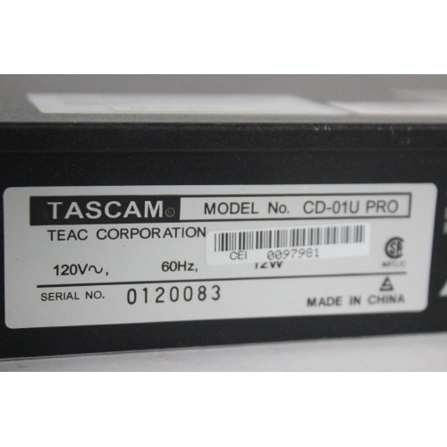 tascam-cd-01u-pro-professional-cd-player-label1