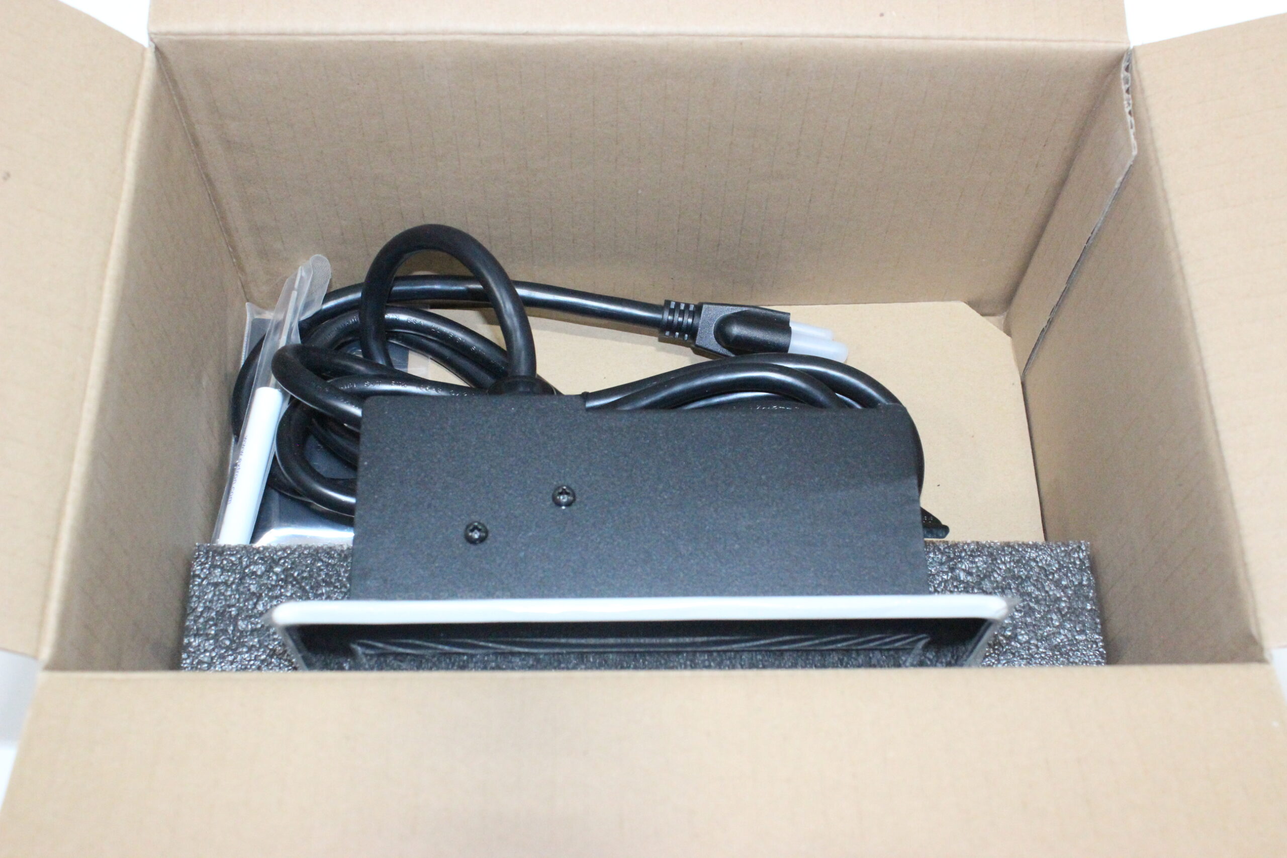 Extron Cable Cubby 202 US · AVGear