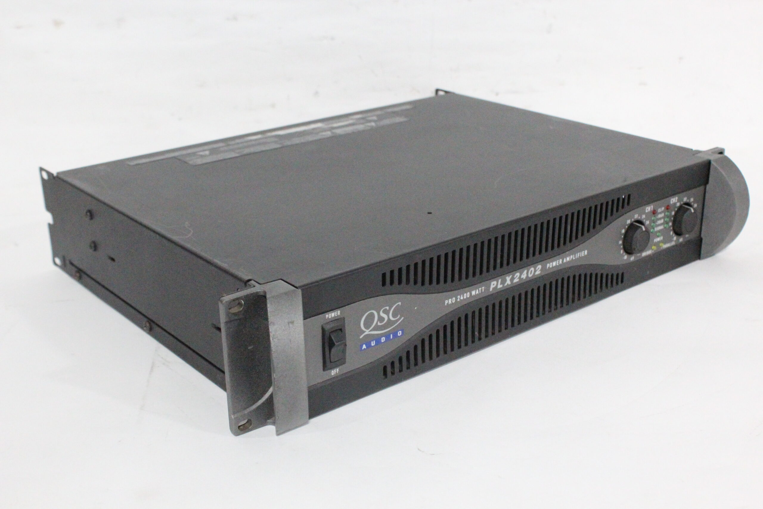 QSC PLX 2402 Two-Channel Pro 2400 Power Amplifier · AVGear