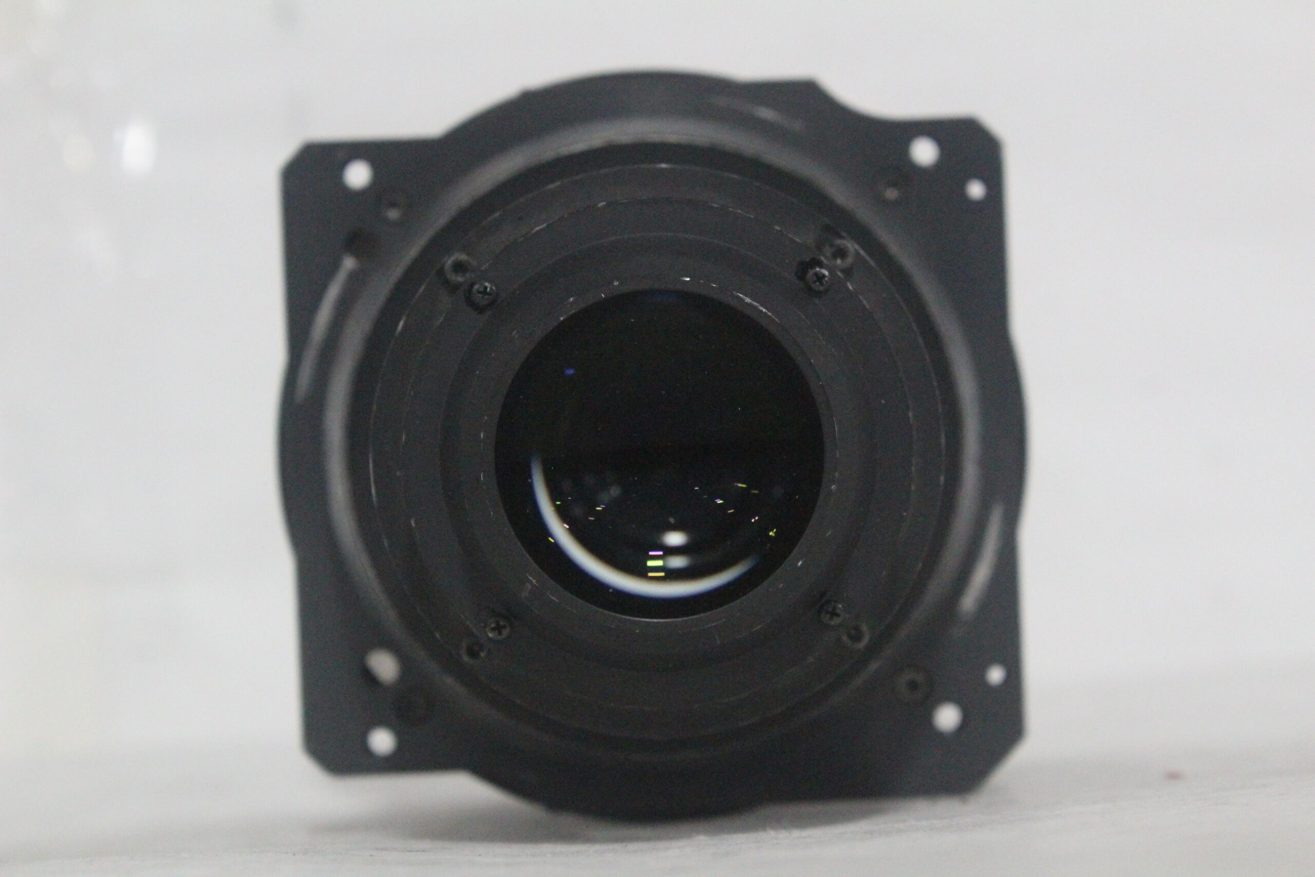 barco ultra short throw lens