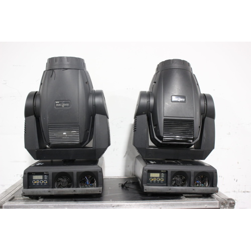 2 Martin MAC 2000 Wash XB Moving Head Lights in Wheeled Hard Case 852364 Fixture Hours - 2