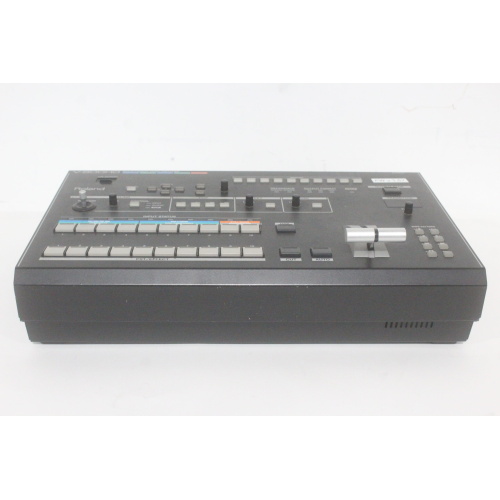 Roland V-800HD MKII Multi-Format Video Switcher - 2