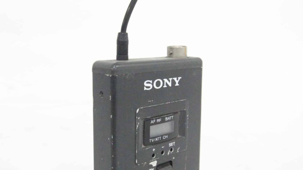 Sony WRT-820A UHF Synthesized Transmitter (794.125 - 805.875 MHz)