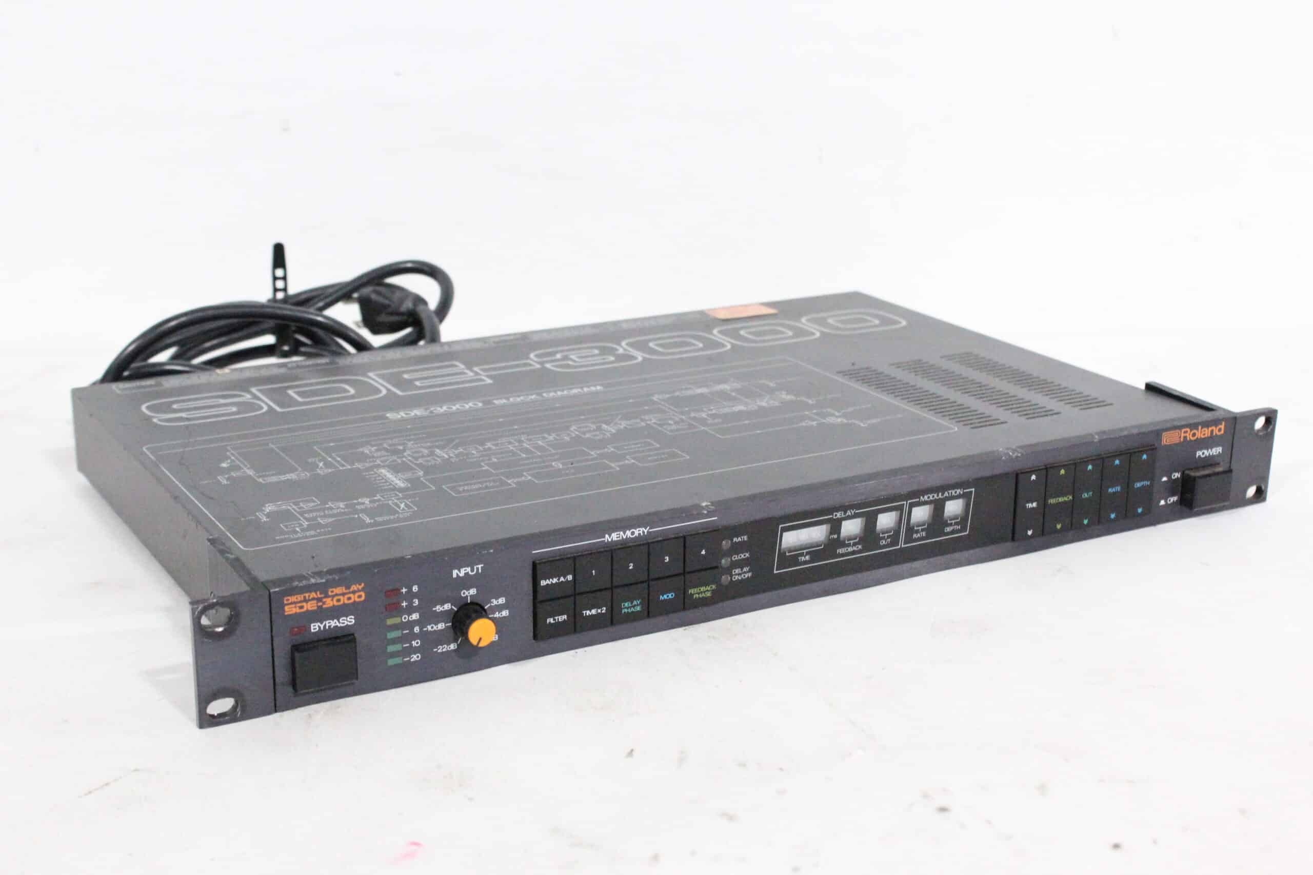 Roland SDE-3000 Digital Delay