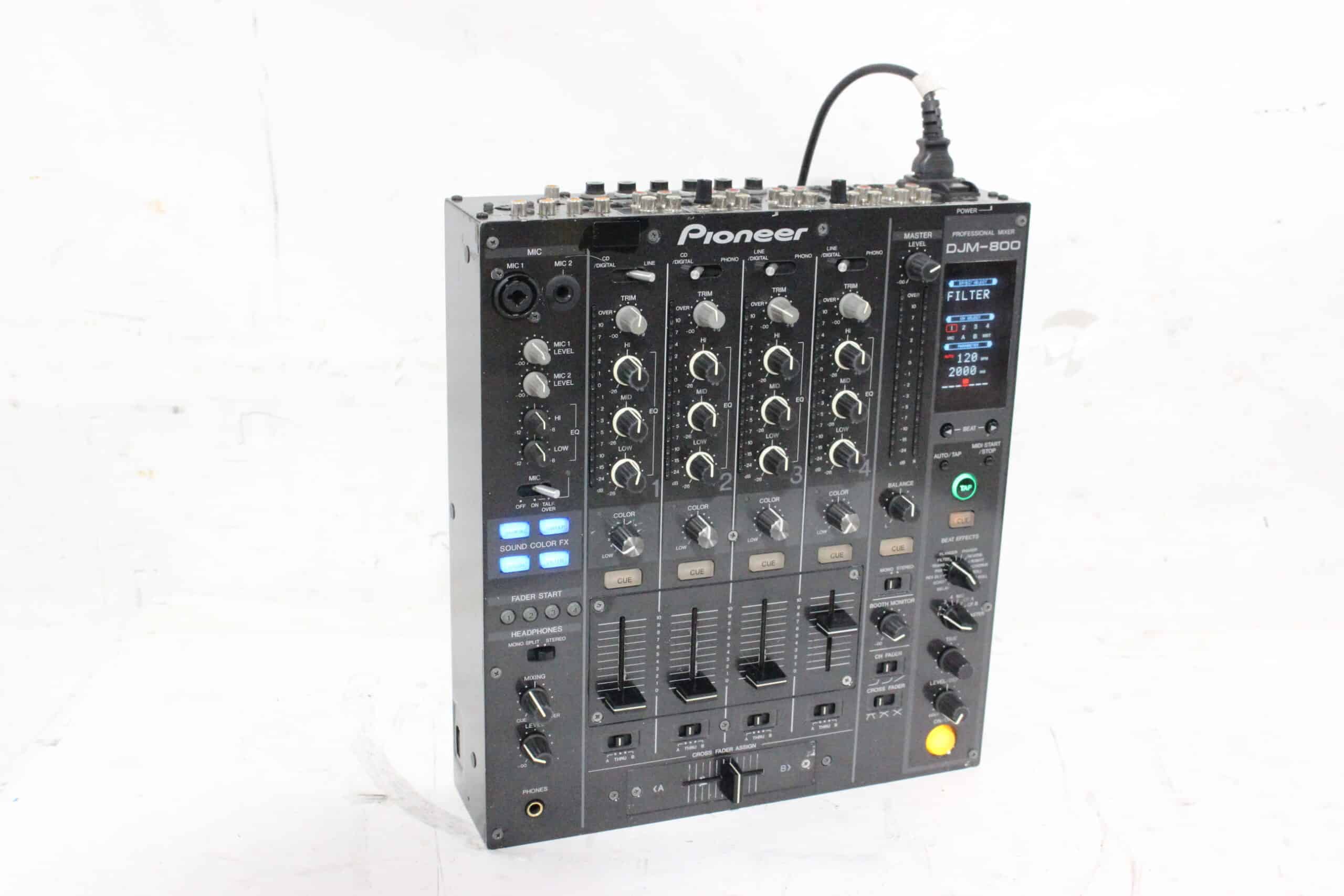 Pioneer DJM-800 4-Channel High-End Digital Mixer (Mic Input Issues) w/ Hard  Case · AVGear